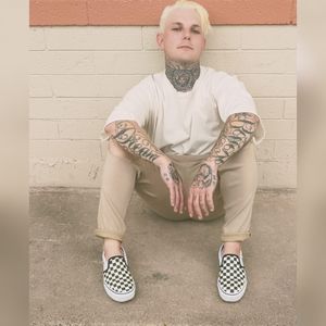 Meet your Posher, Dylan